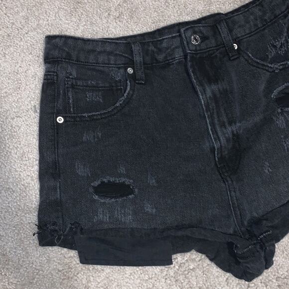 Wild Fable Black Distressed Denim Highest Rise Cheeky Shorts Sz 6 - Picture 2 of 7